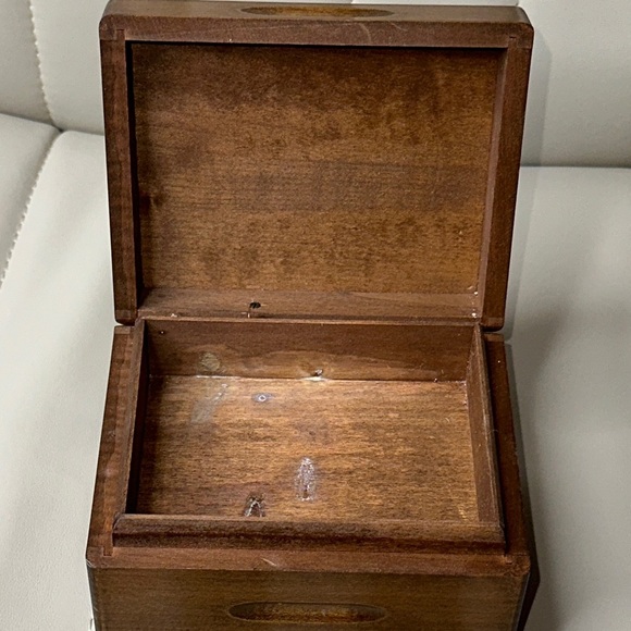 ANTIQUE Swiss M. Schwalb Black Forest Brienz Carved Music Trinket Jewelry Box EU - Picture 13 of 17